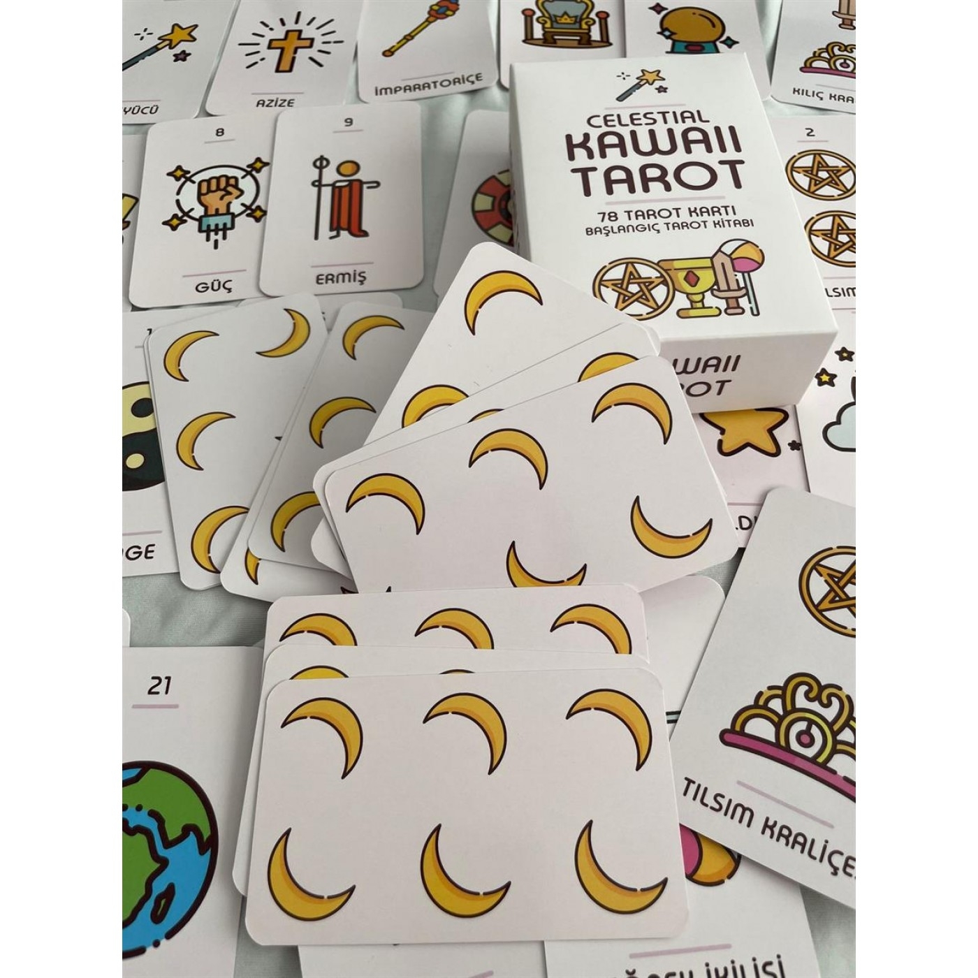 Toptan%20Celestial%20Kawaii%20Tarot%20Kartları%20ve%20Başlangıç%20Tarot%20Kitabı